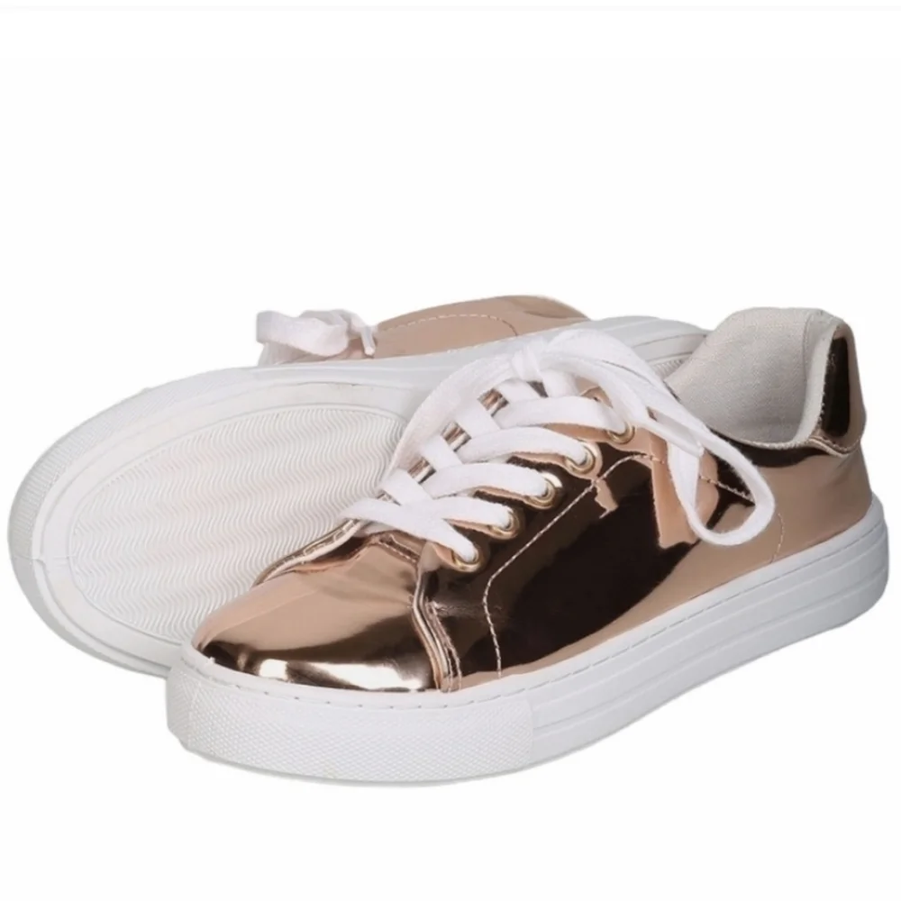 QUPID ROSE GOLD METALLIC LEATHERETTE LACE UP SNEAKERS SZ 6 - Picture 4 of 11